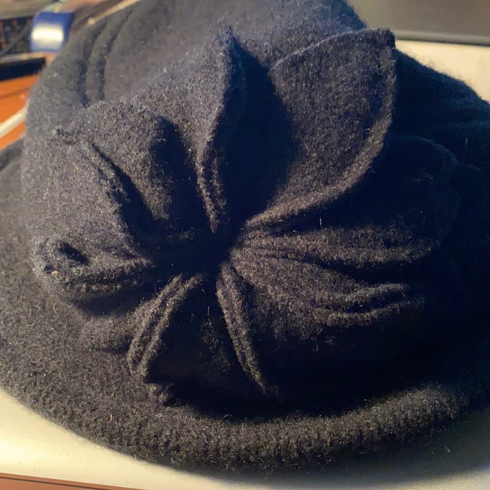 Adora Women’ Felt/Wool Rimmed Black Hat